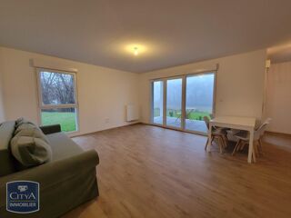  Appartement à louer 4 pièces 86 m²