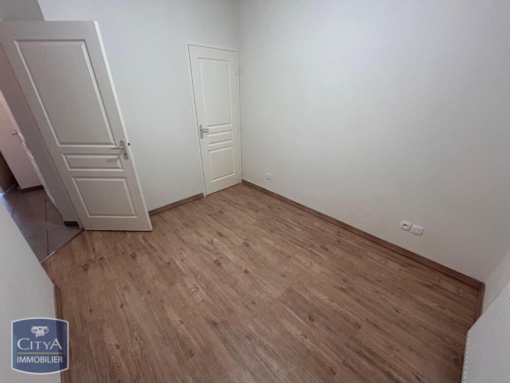 location Appartement - 3 pièce(s) - 74 m² Clermont-Ferrand (63000)