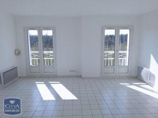  Appartement à louer 2 pièces 56 m²