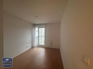  Appartement à louer 3 pièces 65 m²