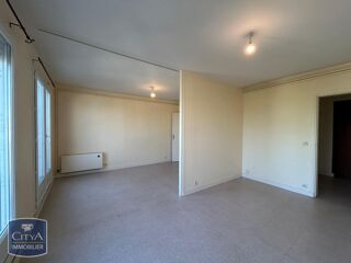  Appartement à louer 1 pièce 40 m²