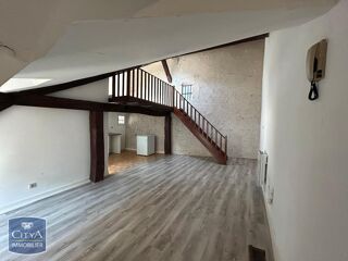  Appartement à louer 1 pièce 36 m²