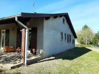  Villa à louer 4 pièces 80 m²