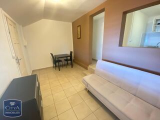  Appartement à louer 1 pièce 19 m²