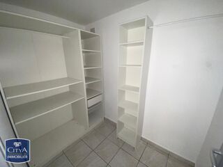  Appartement à louer 3 pièces 64 m²