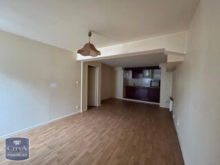  Appartement à louer 2 pièces 46 m²