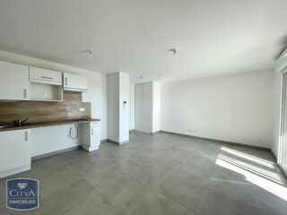  Appartement à louer 2 pièces 39 m²