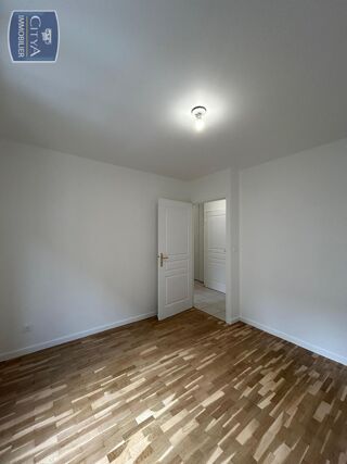  Appartement � louer 3 pi�ces 73 m�