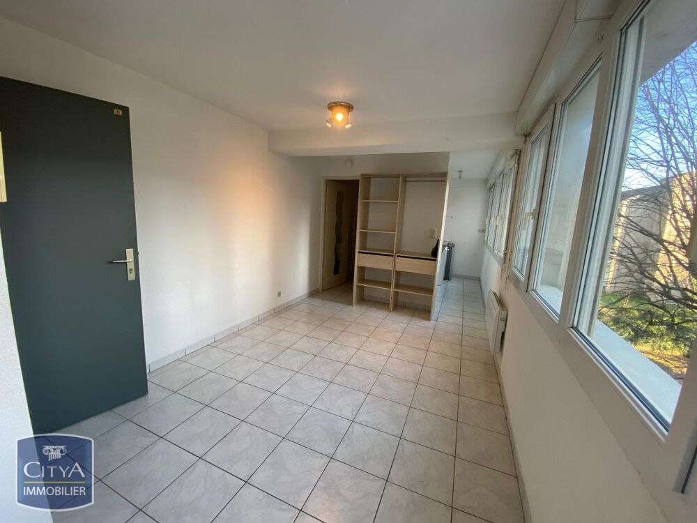 À LOUER : Appartement T1 situé à Albi Ce bien immobilier....