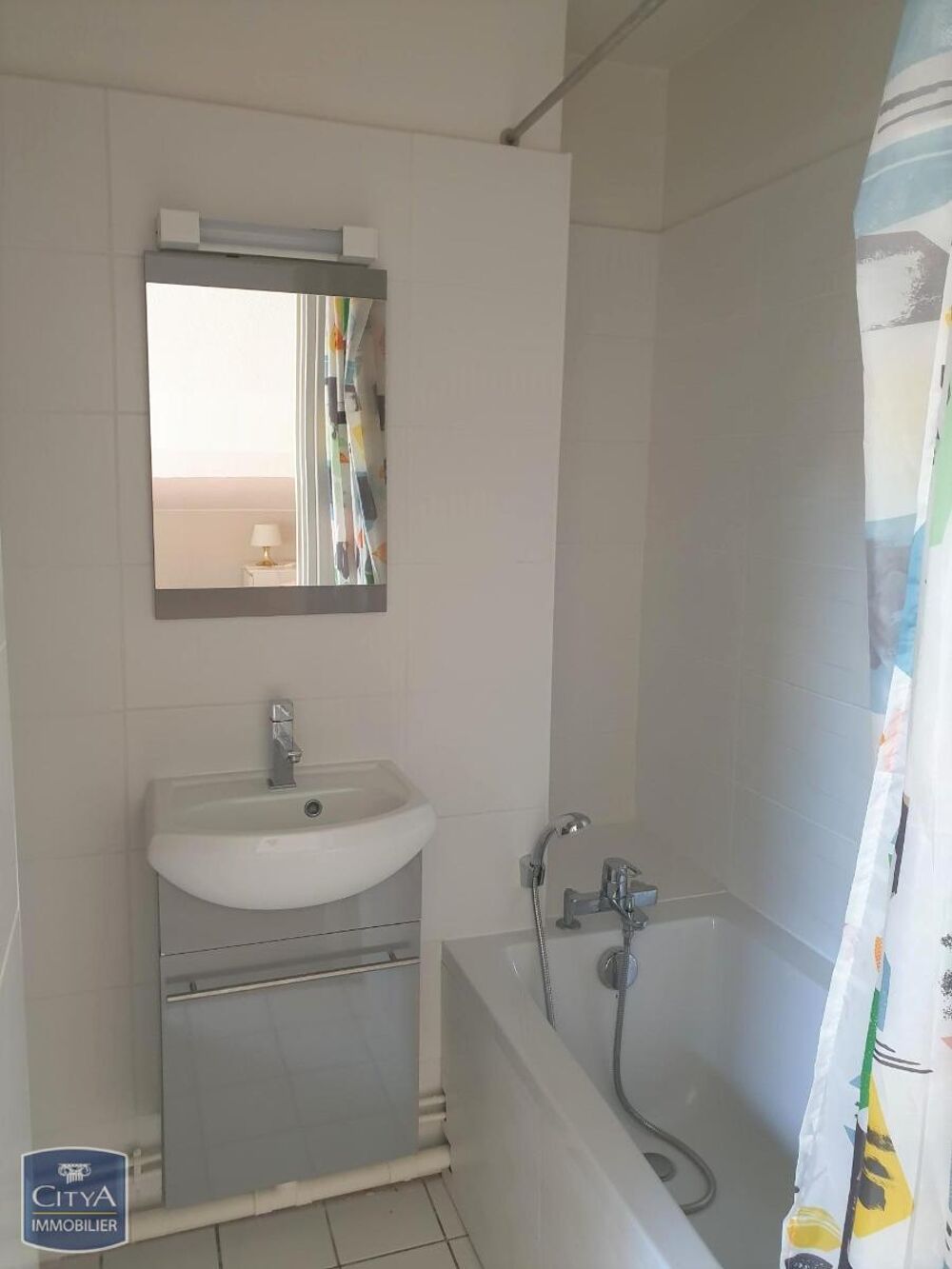 location Appartement - 1 pièce(s) - 16 m² Lyon 4