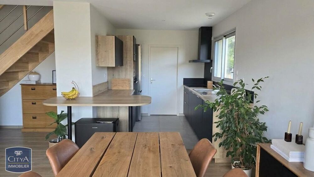 location Maison - 5 pièce(s) - 122 m² Changé (72560)
