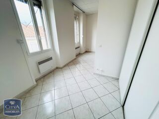  Appartement à louer 1 pièce 25 m²
