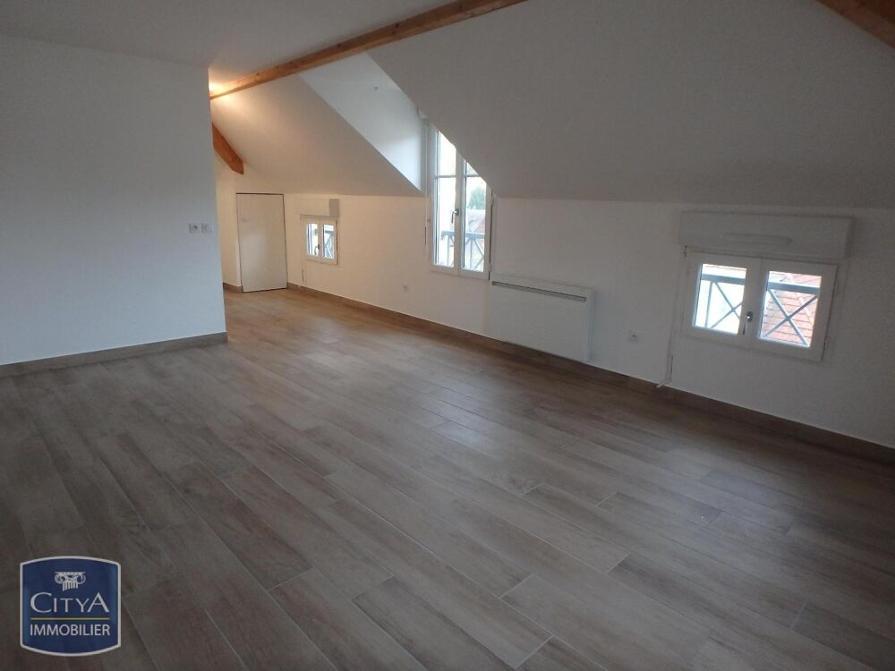 location Appartement - 2 pièce(s) - 53 m² Buc (78530)