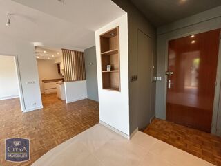  Appartement à louer 3 pièces 57 m²