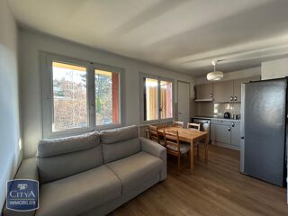  Appartement à louer 2 pièces 35 m²