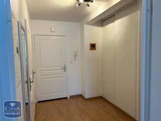  Appartement à louer 2 pièces 48 m²