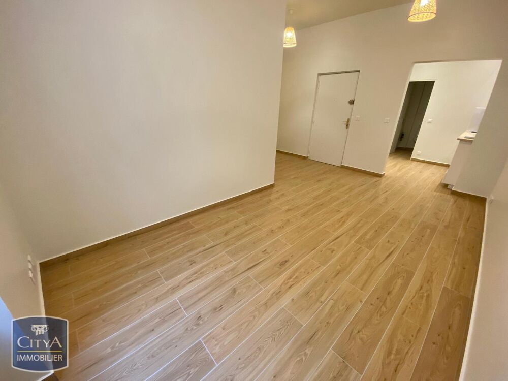 location Appartement - 1 pièce(s) - 37 m² Toulon (83000)