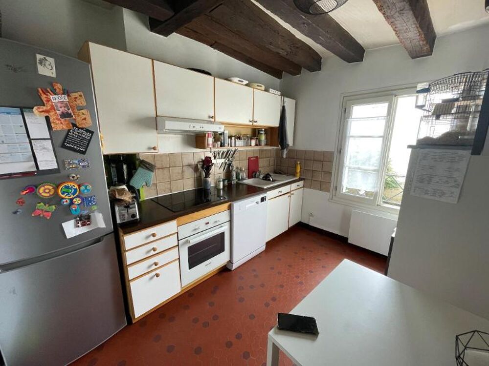 Colbert - À LOUER : Charmant appartement T4 situé au coeu....