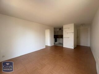  Appartement à louer 2 pièces 40 m²