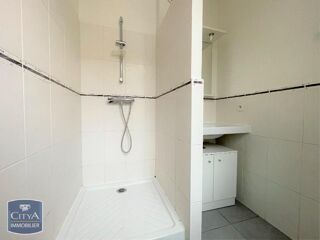  Appartement à louer 2 pièces 47 m²