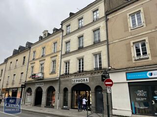  Appartement à louer 2 pièces 27 m²