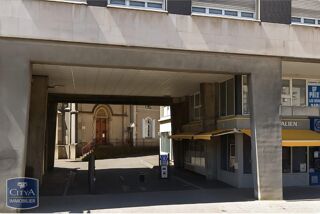  Parking / Garage � louer 