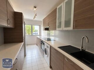  Appartement à louer 3 pièces 71 m²