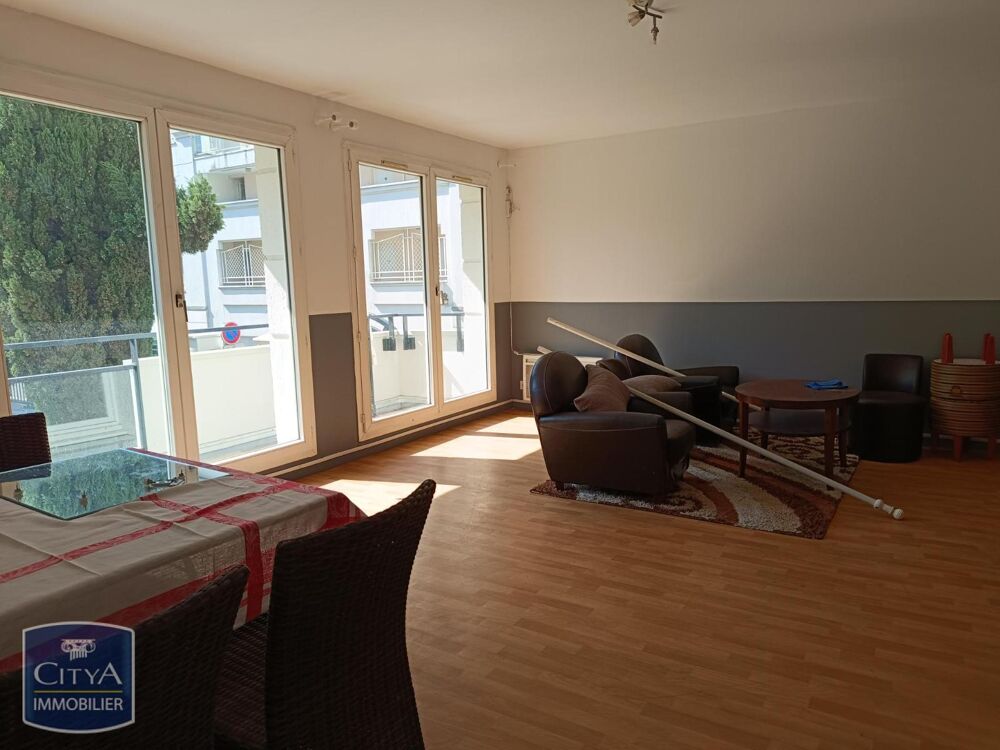 location Appartement - 3 pièce(s) - 81 m² Lille (59800)