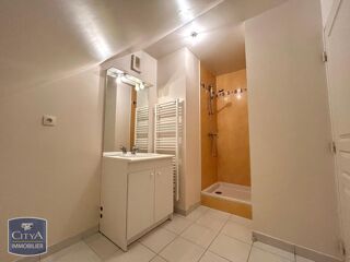  Appartement à louer 2 pièces 45 m²