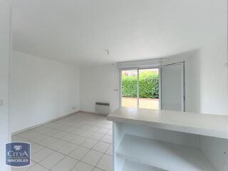 location Appartement - 3 pièce(s) - 53 m² Castelnau-d'Estrétefonds (31620)