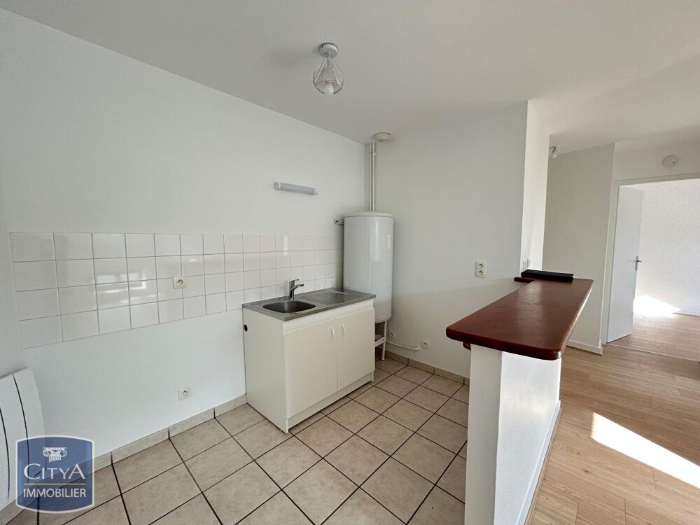location Appartement - 2 pièce(s) - 39 m² Caluire-et-Cuire (69300)