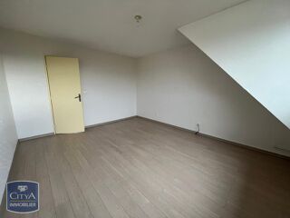  Appartement à louer 3 pièces 68 m²
