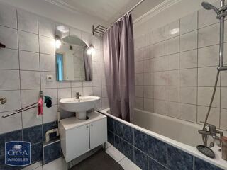  Appartement à louer 3 pièces 69 m²