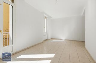  Appartement � louer 3 pi�ces 77 m�