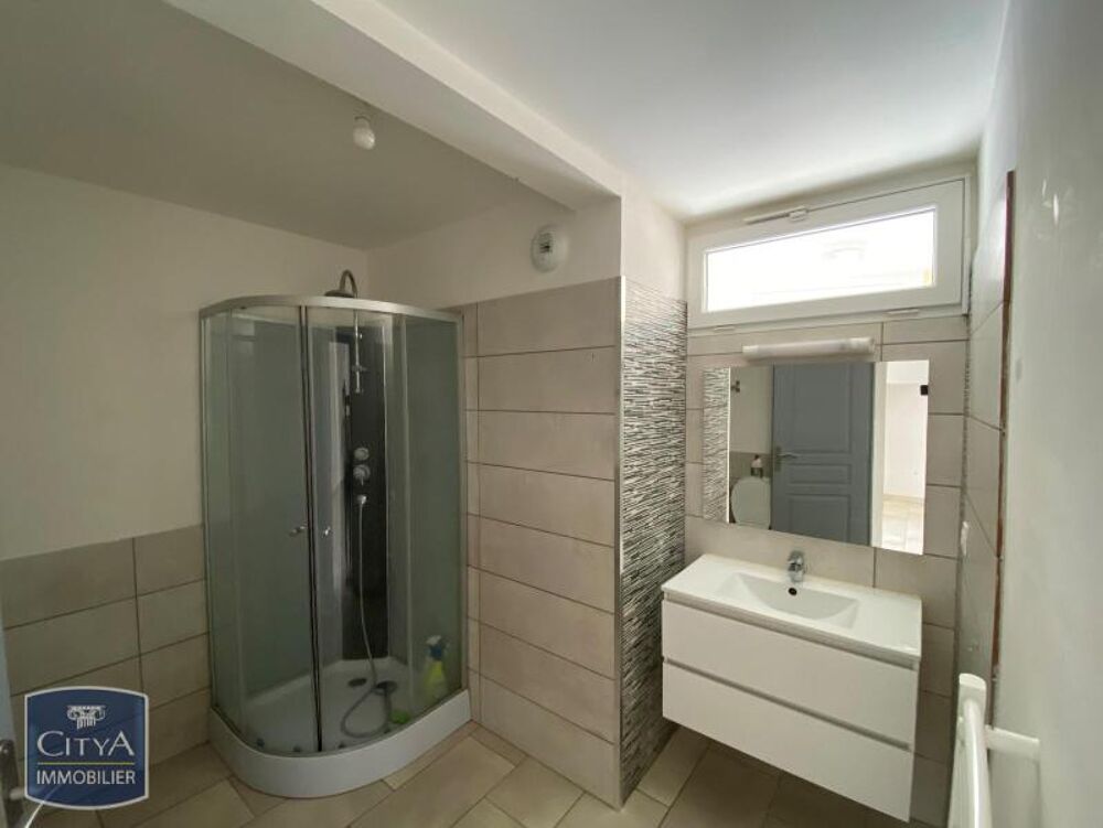 location Appartement - 3 pièce(s) - 79 m² Aiglemont (08090)