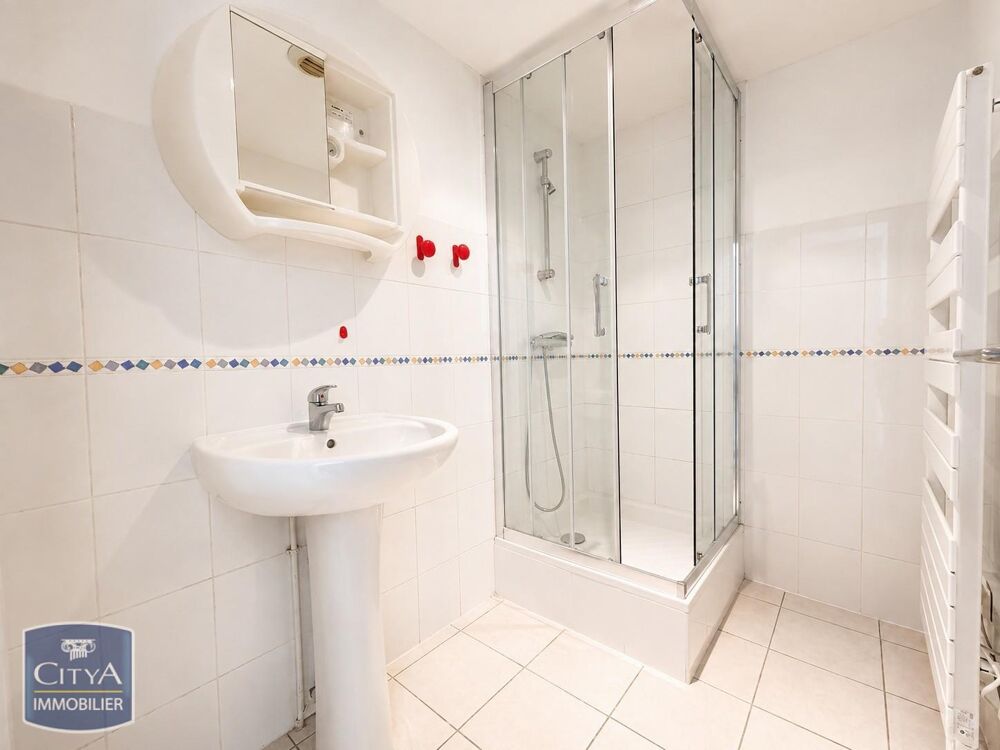 location Appartement - 1 pièce(s) - 23 m² Mâcon (71000)