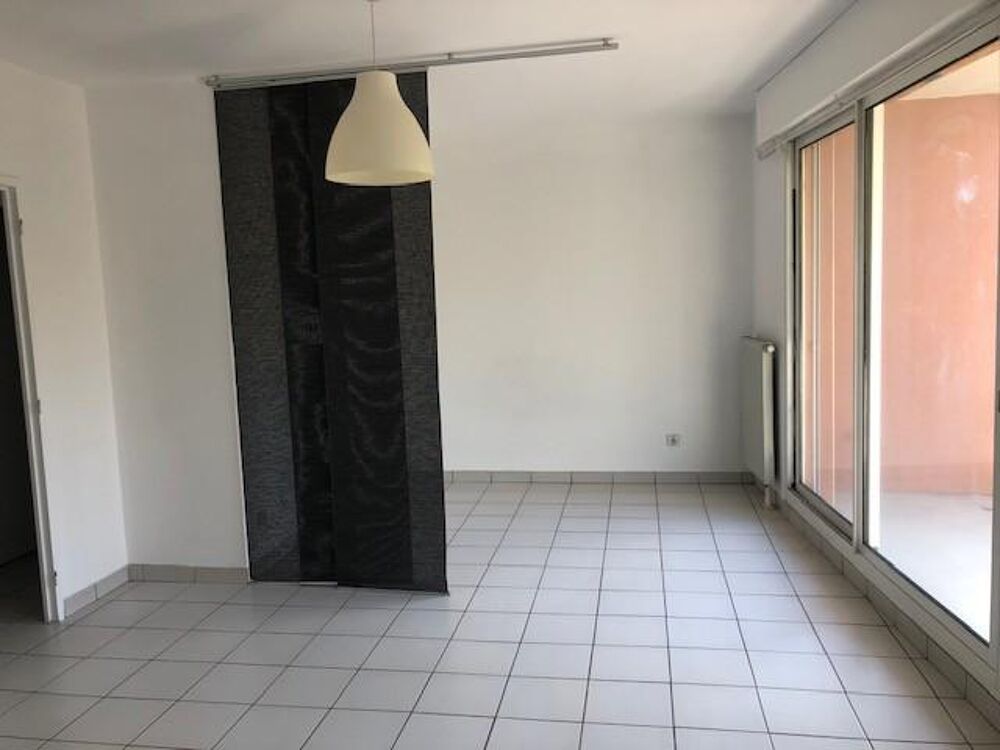 location Appartement - 1 pièce(s) - 38 m² Saint-Étienne (42000)