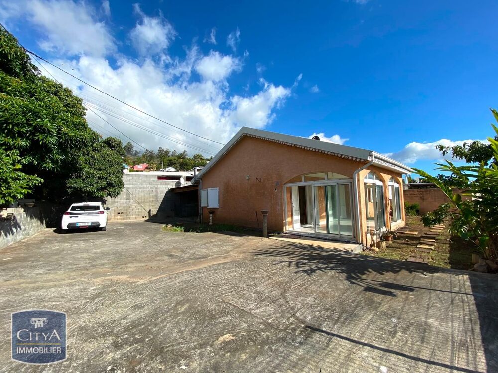 location Maison - 4 pièce(s) - 100 m² Bois de Nèfles Saint Paul (97411)