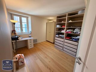  Appartement à louer 3 pièces 74 m²