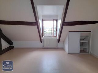  Appartement à louer 3 pièces 38 m²