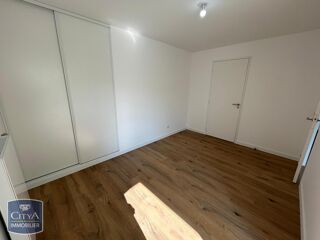  Appartement à louer 2 pièces 40 m²
