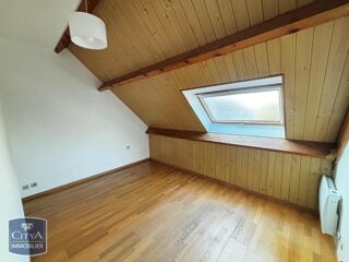  Appartement à louer 3 pièces 61 m²