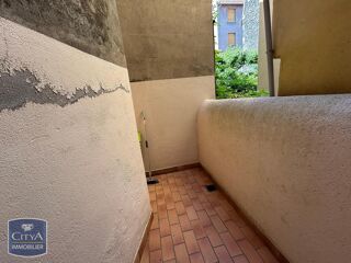  Appartement à louer 1 pièce 30 m²