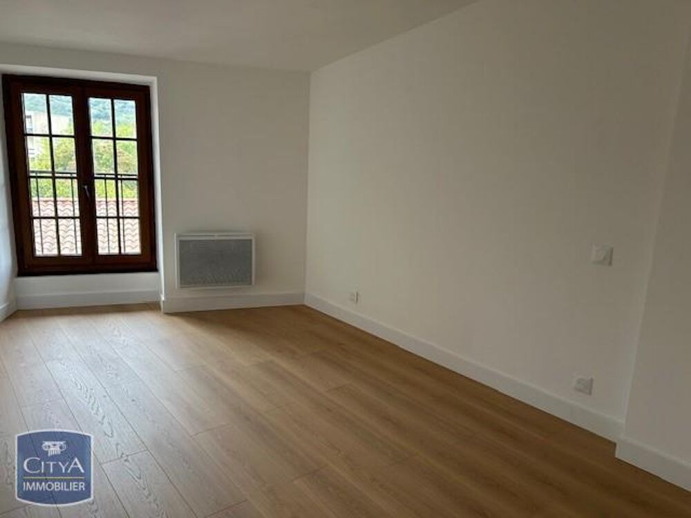 location Appartement - 3 pièce(s) - 85 m² Pamiers (09100)