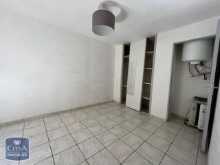  Appartement à louer 2 pièces 36 m²