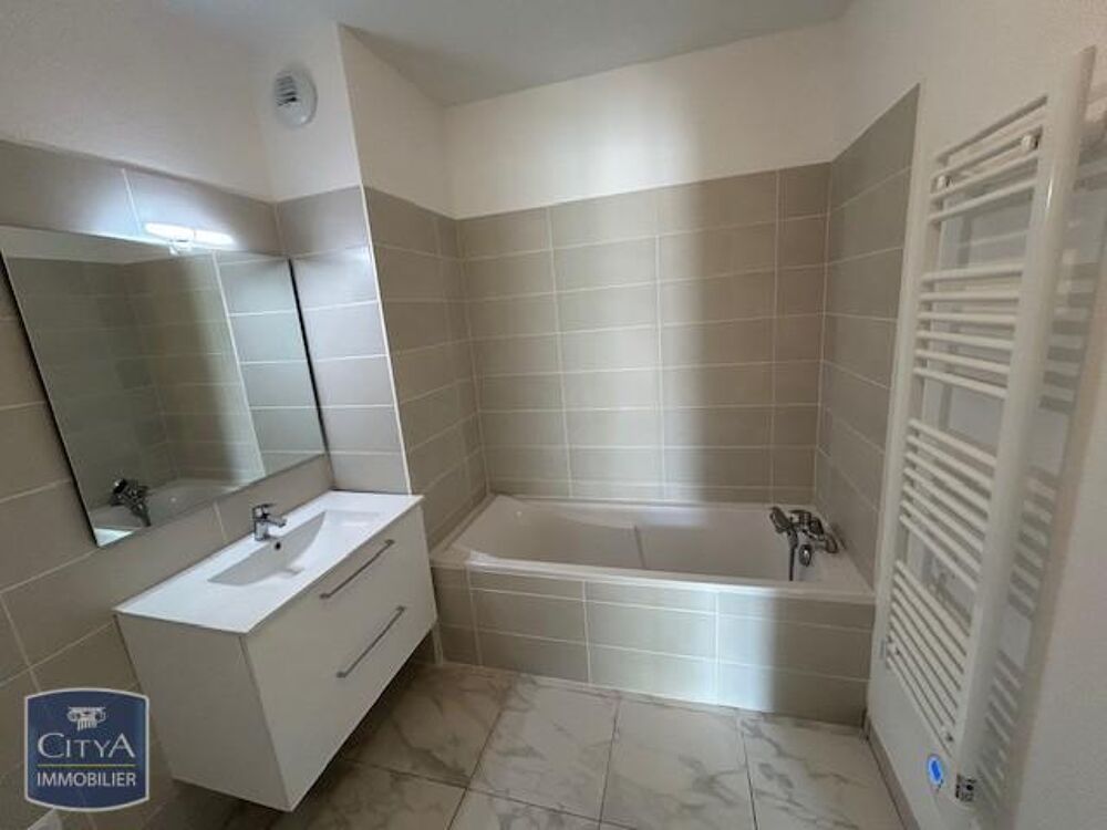 location Appartement - 2 pièce(s) - 51 m² Béziers (34500)
