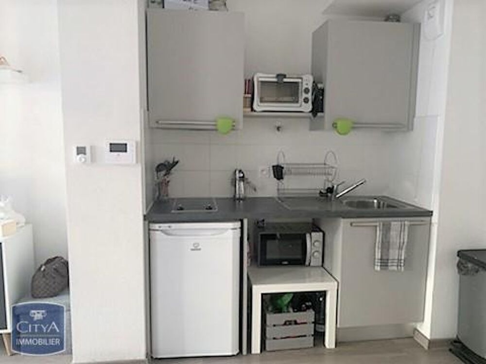 location Appartement - 1 pièce(s) - 25 m² Les Milles (13290)