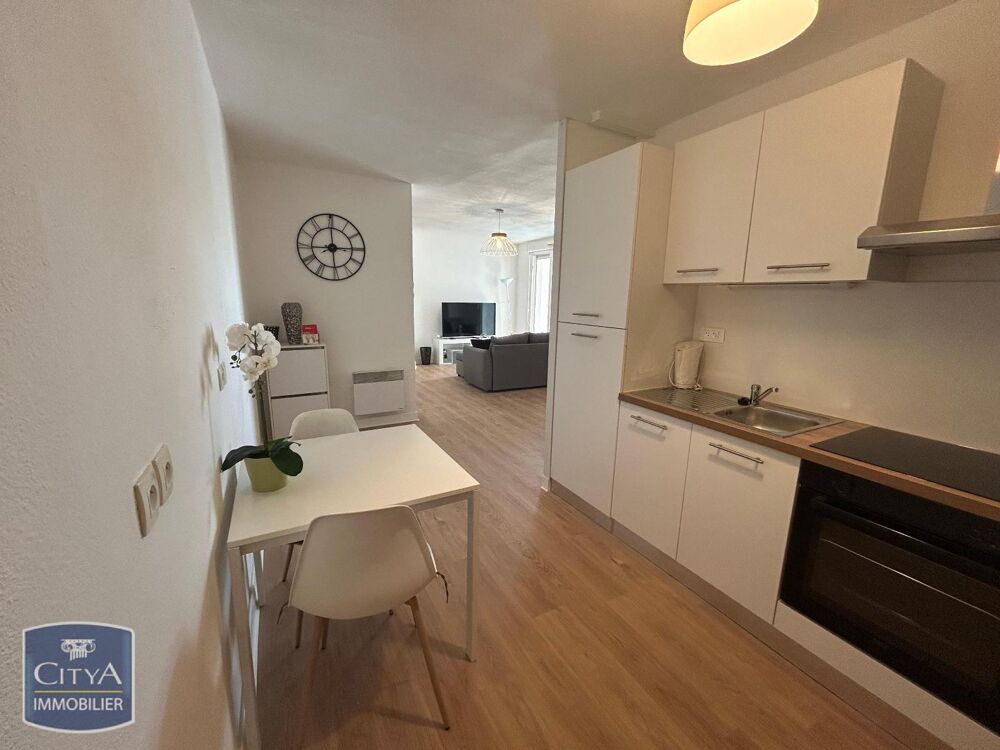 À LOUER : Appartement T3 meublé refait à neuf ! moderne ....