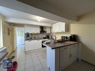  Maison à louer 5 pièces 147 m²