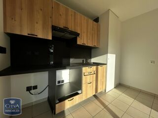  Appartement à louer 1 pièce 28 m²